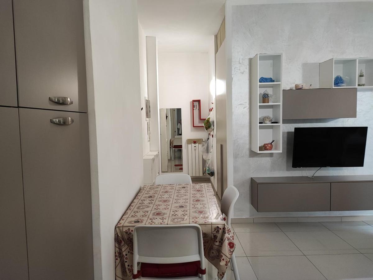 Apartamento Da Rosa Finale Ligure Exterior foto