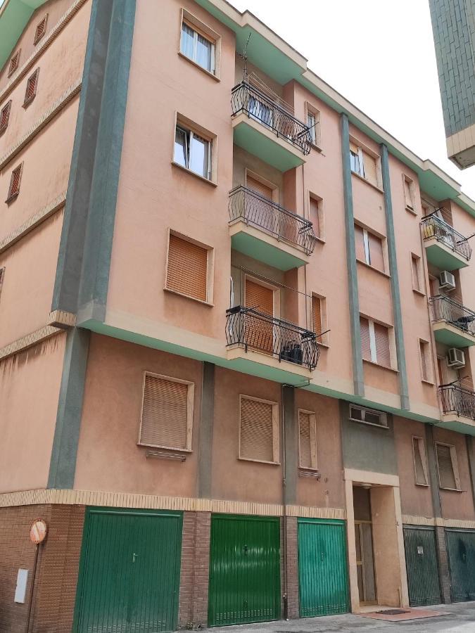 Apartamento Da Rosa Finale Ligure Exterior foto